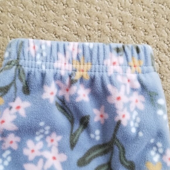 **EUC** Carter’s Girls Floral Print Pajama Set Size 5 - Picture 8 of 9